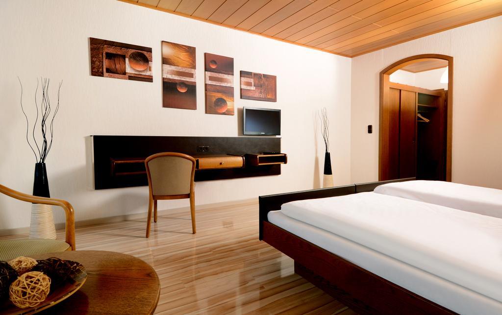 Hotel Es Laemmche Breuberg Dış mekan fotoğraf
